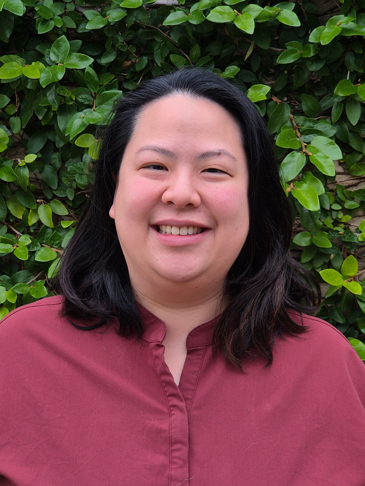 Dr Bee Leong